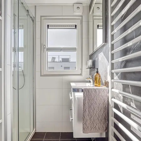 Botel Bright Base With Coastal Access